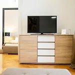Apartament Venus - Opera Iv *