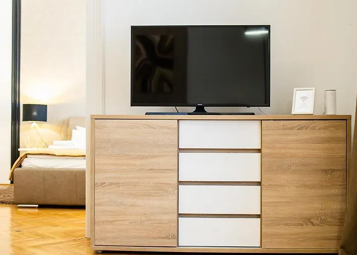 Apartament Venus - Opera Iv *